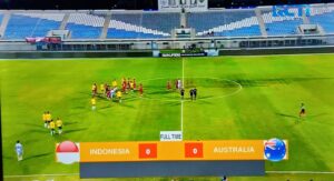 Pertandingan antara timnas indonesia U17 vs timnas Australia U-17 pada Kualifikasi Piala Asia U-17.
