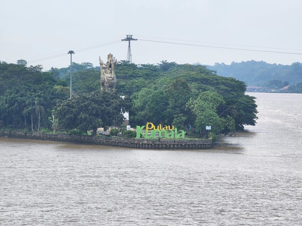 Foto : Pulau Kumala Kutai Kartanegara