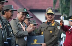 Foto : Pelaksanaan Retret Kepala Daerah Gelombang II yang diadakan di Kampus IPDN Jatinangor, Jawa Barat, resmi ditutup dengan penuh penghormatan dan semangat pengabdian. (Istimewa)