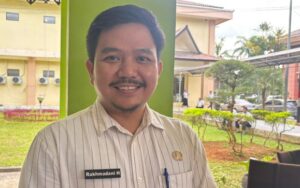 Foto : Camat Tabang, Rakhmadani Hidayat. (Istimewa)