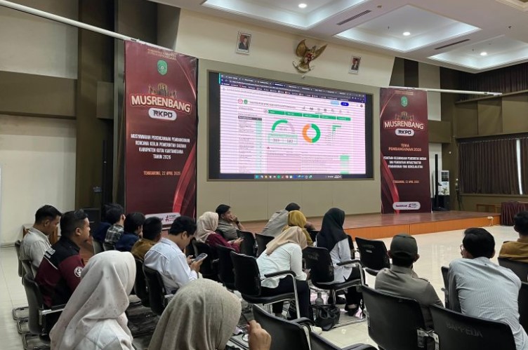 Foto : SPBE Kukar Jadi Pijakan Pemerintahan Digital, Diskominfo Siapkan Dashboard Layanan Publik. (Istimewa)