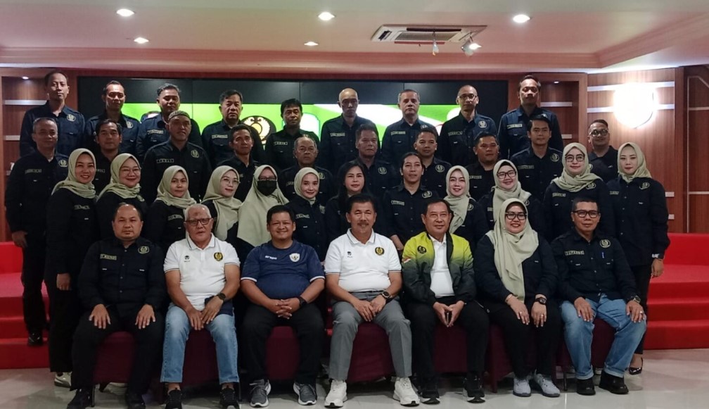 Foto : Sekda Kukar Dorong PELTI Kukar Fokus Regenerasi Atlet dan Gelar Turnamen Lokal. (Istimewa)