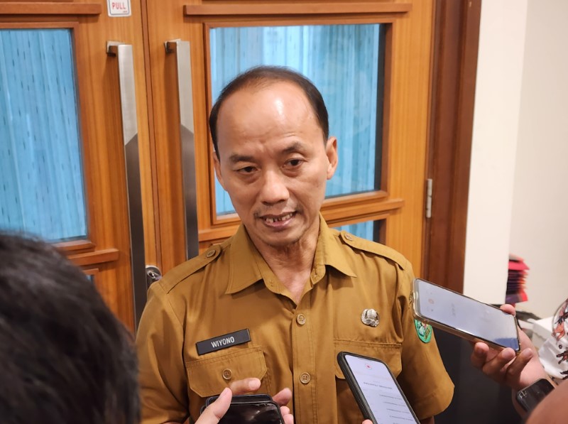 Foto: PU Kukar Tunda Bentang Tengah Jembatan Sebulu, Kaji Ulang Konstruksi Pondasi.